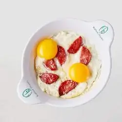 Fried Sausage With Eggs