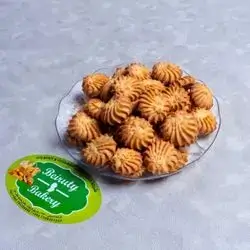 Plain Petit Four