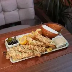 Tender With Honey Mustard Sauce