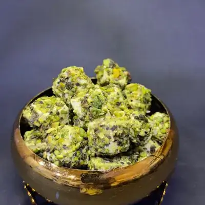 Loqum with pistachio