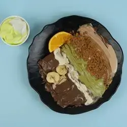 Half Mix Banana Stuffed Crepe