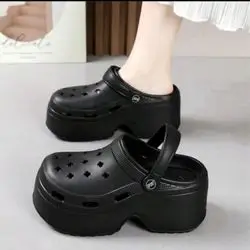 SHEIN Thick Sole Hollow Slippers For Women - Size: 40-41