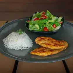 Grilled Chicken Garden Platter 455 Calories
