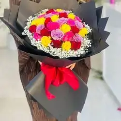 Colorful Rose And Gypsophila Bouquet 