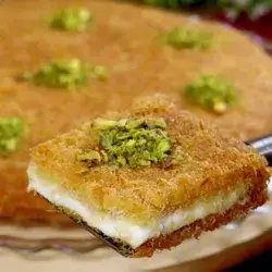 Pistachio Konafa