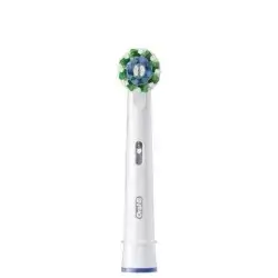 (1 head) Oral B Pro Cross Action E-Toothbrush Head White