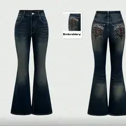 ROMWE Grunge Punk Floral & Alphabet Embroidery Women's Flare Casual Jeans,