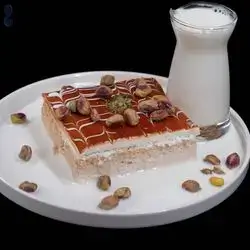 Tralicha Cake