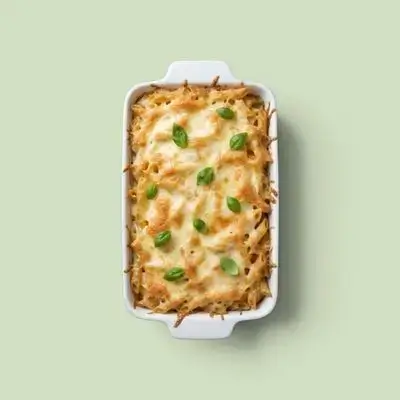 Chicken Pasta with Mozzarella Cheese and Mushrooms