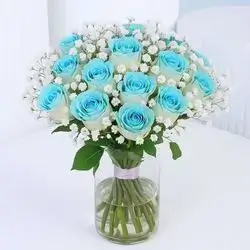 Flower Bouquet with Vase – 22 Flowers