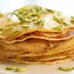 Pistachio Crepe