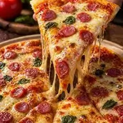 Sucuk pizza