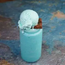 Blue Hawaii Milkshake