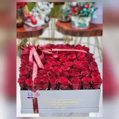 Imported Rose Box – 71 Flowers