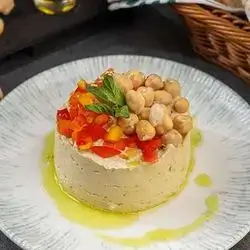 Hummus