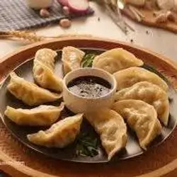 Steamed Chicken Dumplings