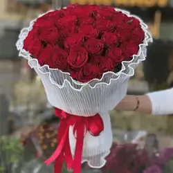 Bouquet Of Red Roses 40 Flowers