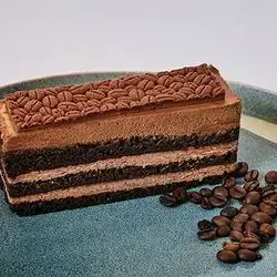 Full Chocolate Cake Slice