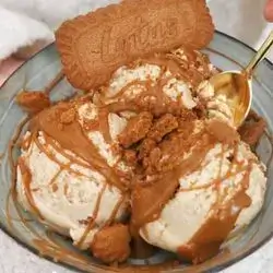 Ice cream Scoop Full Lotus And Nutella