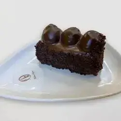 Profiterole Cake