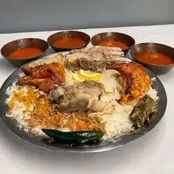 Qozi Mansaf And Chicken - 4 Person
