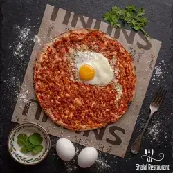 Lahmacun with Eggs
