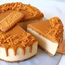 Lotus Cake