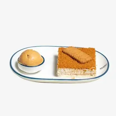 Lotus Cake