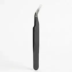 Curved matte black lash