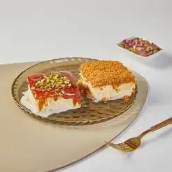 Lotus Cake