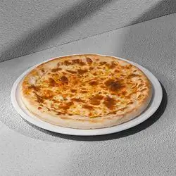 Margherita Pizza (Stuffed Crust)
