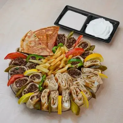 Mix Arabic Meal - Family