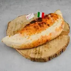 Calzone Con Prosciutto E Funghi Puffed Pizza