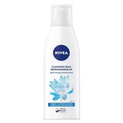Nivea Refreshing Cleansing Milk 200 ml//تونر وحليب منعش 2 في 1 من نيفيا (200 مل)، منظف للوجه مع فيتامين E والهيدرامين، ينظف البشرة بعمق ويوحد لونها ويرطبها بشكل مكثف، مزيل مكياج 200 مل