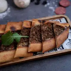 Meat Pida