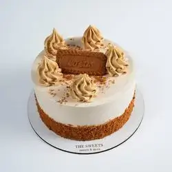 Birthday Cake For 6 Person