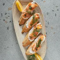 Bruschetta Salmon Fume