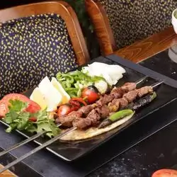 Half Person Beef Tikka