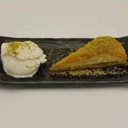 Baklava With Ice Cream