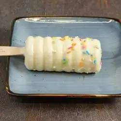 White Magnum Pistachio Ice Cream