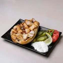 Chicken Shawarma Sandwich With French Samoon