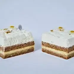 Honey Cake Slice