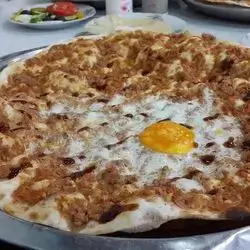 Egg Lahmacun