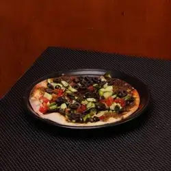Thyme Manaqish With Vegetable