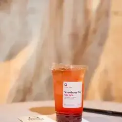 Strawberry Fizz