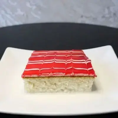 Strawberry Trileçe