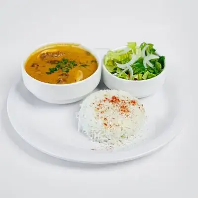 Beef Stroganoff 708 Calories