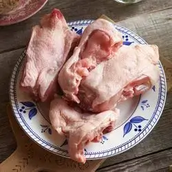 Whole Neck And Carcass
