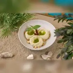 Pesto Hummus