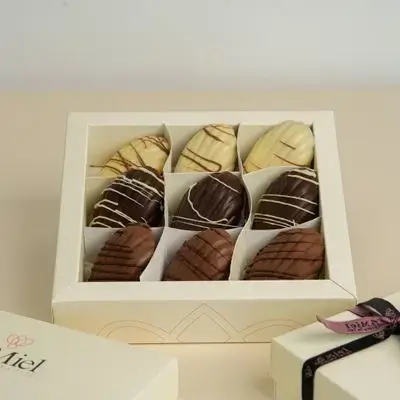 Madeleine Box